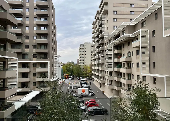 C-Entral Apartments Bucharest With Private Parking