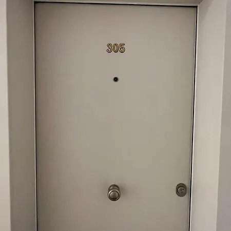 C-Entral Apartments Bucharest With Private Parking מראה חיצוני תמונה