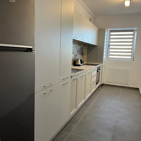 C-Entral Apartments Bucharest With Private Parking מראה חיצוני תמונה