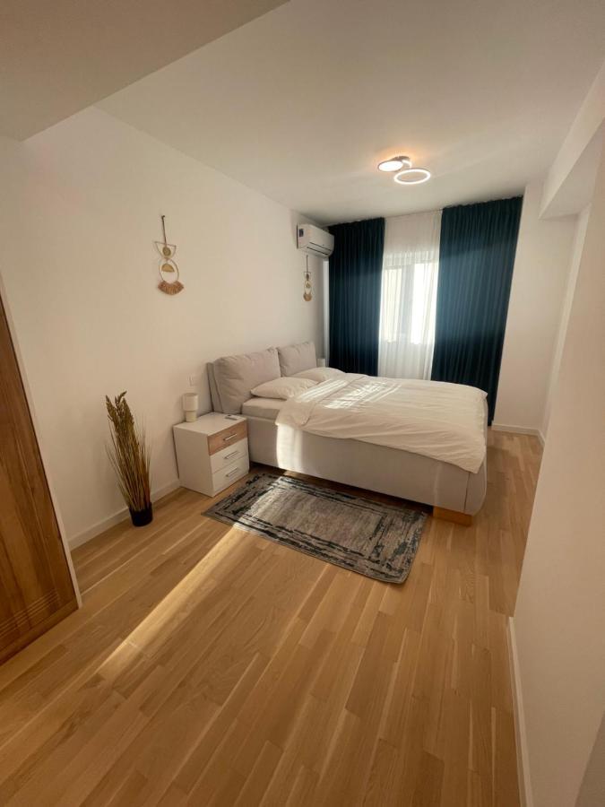 Apartamento C-entral With Private Parking *