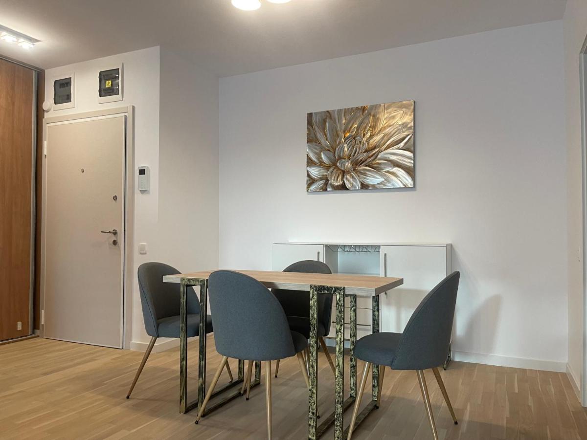 Apartamento C-entral With Private Parking *
